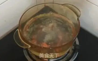 Make ♪ Dancing on the grid red oiled shrimp boiled shrimp ♪ step 1