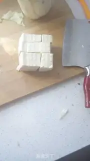 Make White tofu-cooked cabbage step 1