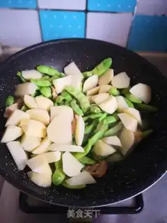Make Potatoes with beans step 4
