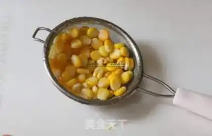 Make Cornfish sausage step 1