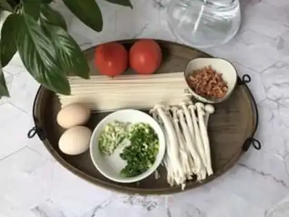 Make Tomato mushroom noodles step 0