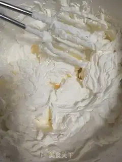 Make Spinach strawberry rolls step 10
