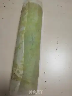Make Spinach strawberry rolls step 14
