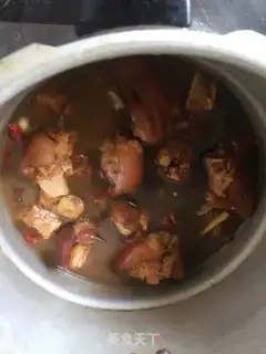 Make Red burning pig hoof step 6