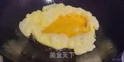 Make Yellow eggs step 3
