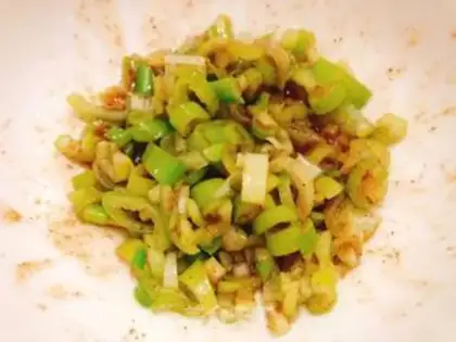 Make Onion bouquet step 5