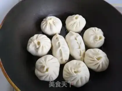 Make Puffy ham buns step 9