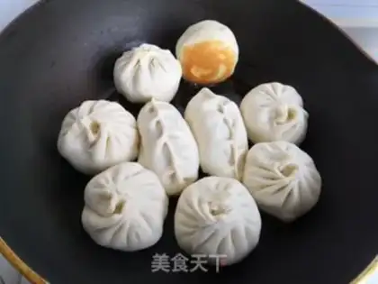 Make Puffy ham buns step 10