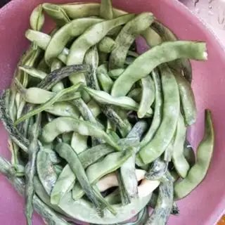 Make Sour bean horns step 0