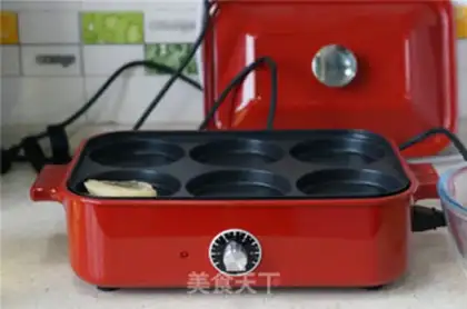 Make Fried bean sand step 3