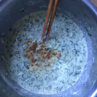 Make A sprout egg cake step 3