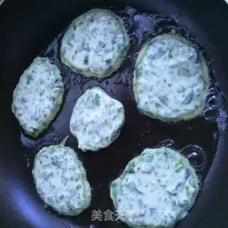 Make A sprout egg cake step 4