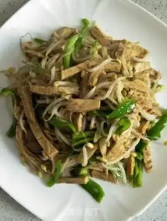 Make Tofu dry and green bean sprouts step 10