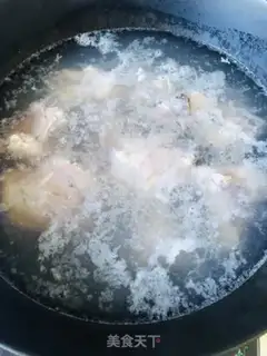 Make Pork bone sour step 1