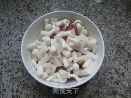 Make Steaming seafood mushrooms step 2