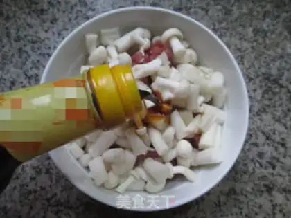 Make Steaming seafood mushrooms step 4