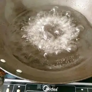 Make The omelet soup step 2