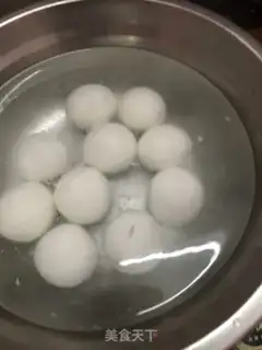 Make Plum ball step 2