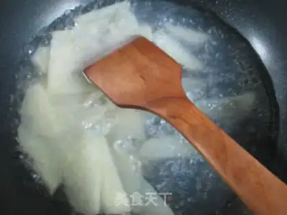 Make ♪ Squeeze the potato noodle ♪ step 3