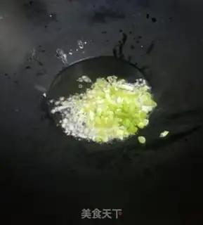 Make Chinese meat sauce noodles step 1