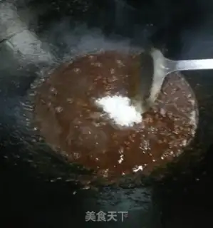 Make Chinese meat sauce noodles step 4