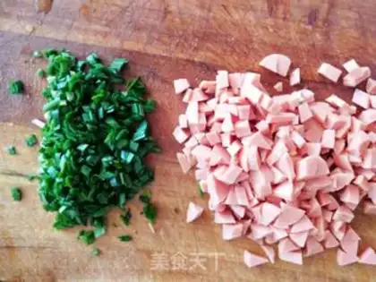 Make Pineapple rice step 2