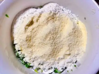 Make Fried omelet step 1