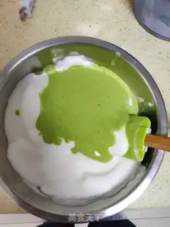Make Strawberry cream rolls step 9