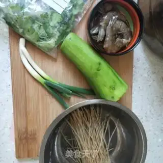 Make Shrimp soup step 0