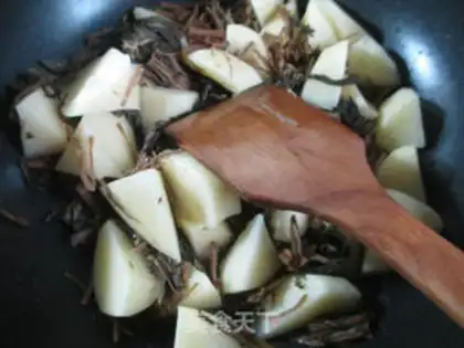 Make Plumsy potatoes and sour chickens step 5