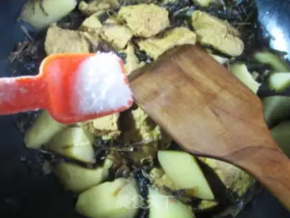 Make Plumsy potatoes and sour chickens step 13