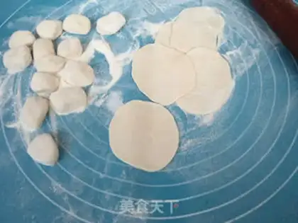 Make Porridge pork dumplings step 6