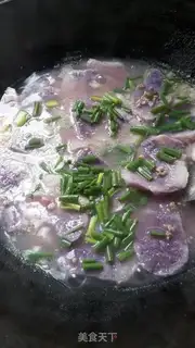Make Crushed meat makes potatoes step 7