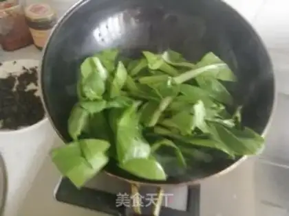 Make Shanghai Zheung step 1