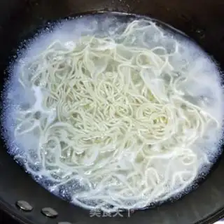 Make Garlic lard step 5