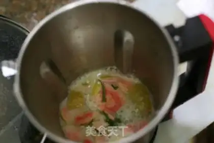 Make Pomegranate yogurt shake step 6