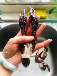 Make Spicy lobster step 4