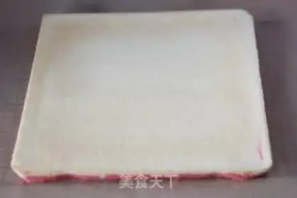 Make Red velvet thaw cake rolls step 19