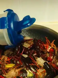 Make Spicy lobster step 9