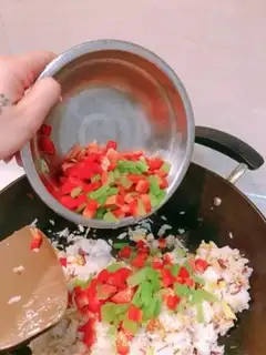 Make Pineapple rice step 7