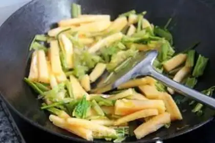 Make Pumpkin celery step 3