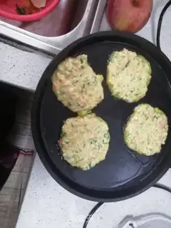 Make Vegetable pie step 4
