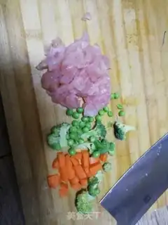 Make Vegetable chicken pancakes step 1