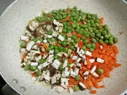 Make Fresh vegetables and rice step 2