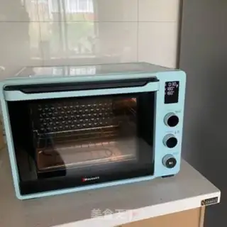 Make Royal cookies step 1