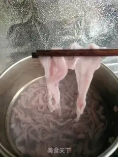 Make Sour-dry potato hand noodles step 17