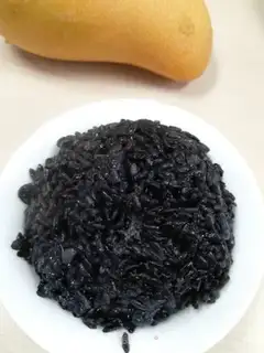 Make Mango coconut rice step 1