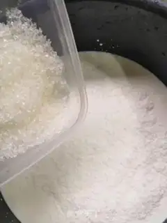 Make Milk pudding step 1