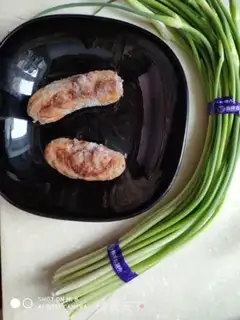 Make Sausage and garlic step 0