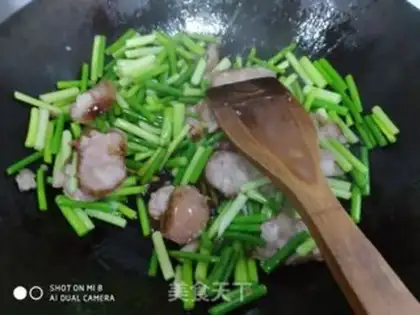 Make Sausage and garlic step 4